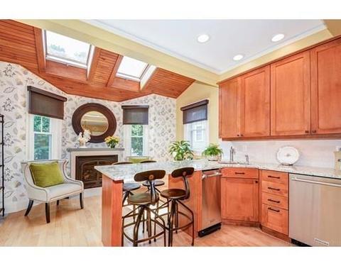 5 Chesterfield Rd, Worcester, MA 01602 photo 5