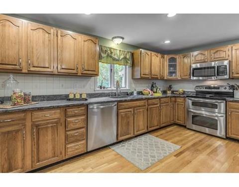 14 Verde Cir, Reading, MA 01867 photo 14
