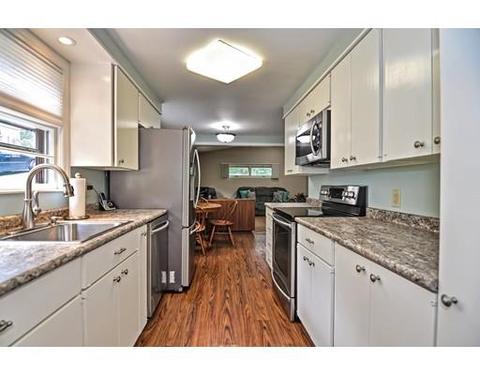 15 Rydal St, Worcester, MA 01602 photo 4