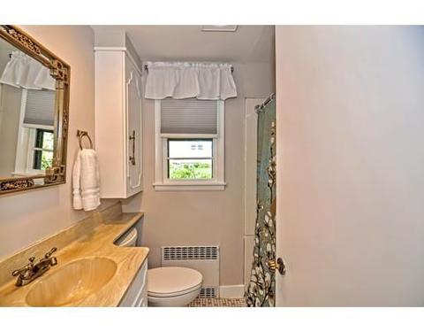 15 Rydal St, Worcester, MA 01602 photo 16
