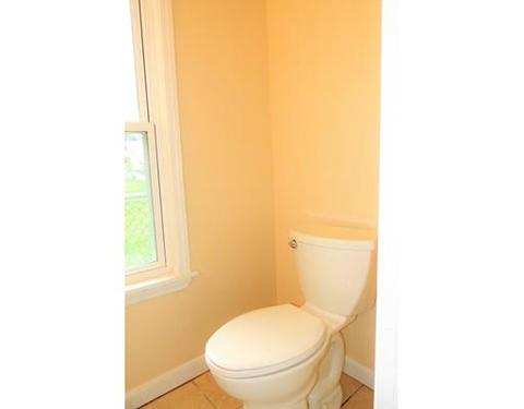30 Massasoit St, Springfield, MA 01107 photo 10