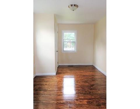 30 Massasoit St, Springfield, MA 01107 photo 14