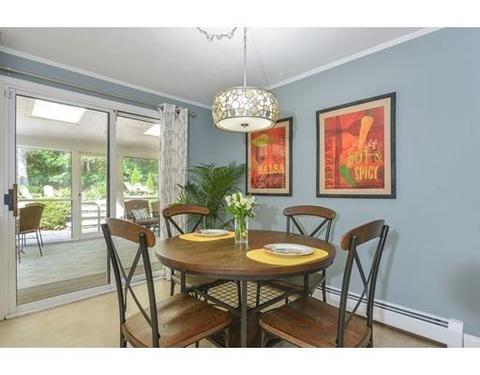 4 Daniels Rd, Mendon, MA 01756 photo 11