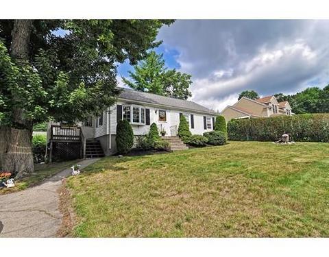 23 Pond View Rd, Canton, MA 02021 photo 2