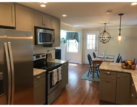 1330 Bradley Rd, Springfield, MA 01118 photo 6