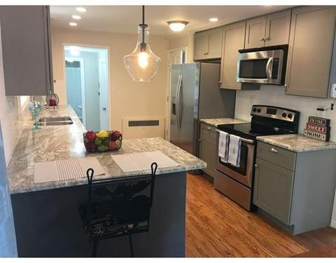 1330 Bradley Rd, Springfield, MA 01118 photo 3