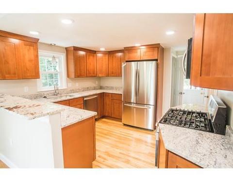 455 Old Post Rd, Walpole, MA 02081 photo 9