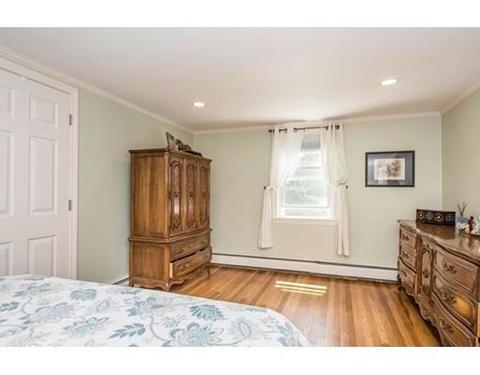 35 Lawrence Rd, Reading, MA 01867 photo 12