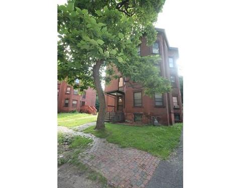 71 Avon Pl, Springfield, MA 01105 photo 1