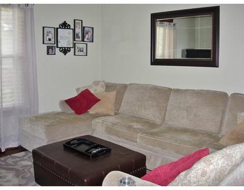 69 Arnold St, Chicopee, MA 01013 photo 15