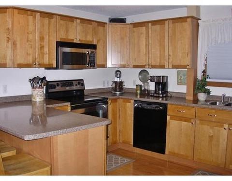 69 Arnold St, Chicopee, MA 01013 photo 7