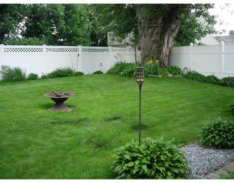 69 Arnold St, Chicopee, MA 01013 photo 25