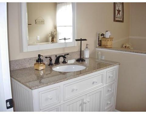 69 Arnold St, Chicopee, MA 01013 photo 13