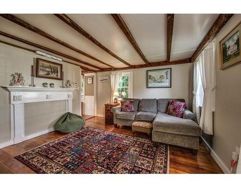 27 Trask St, Beverly, MA 01915 photo 6