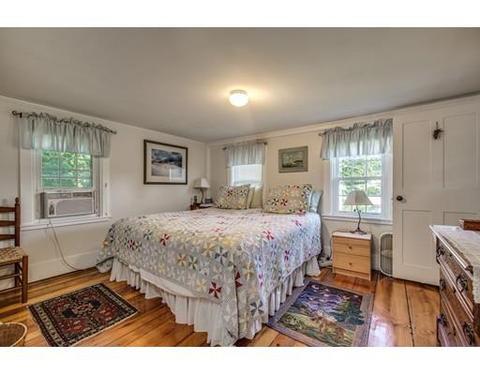 27 Trask St, Beverly, MA 01915 photo 15