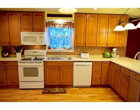 63 Keyes St, Warren, MA 01083 photo 7