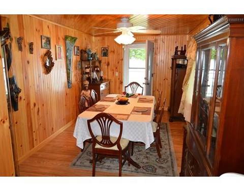 23 Fredette St, Springfield, MA 01109 photo 5