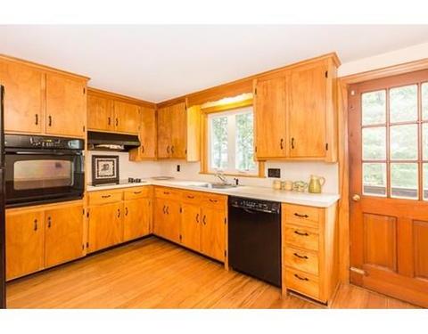 44 Eastern Ave, Lexington, MA 02421 photo 3
