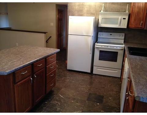 88 Union Rd, Wales, MA 01081 photo 7