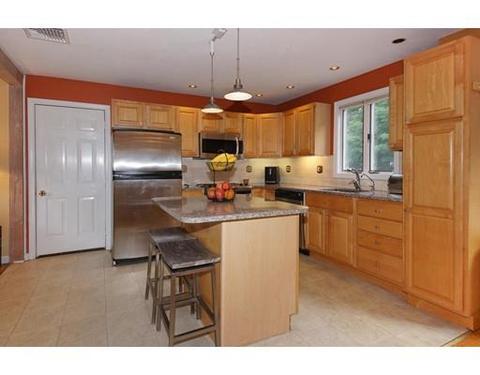 5 Orchard Dr, Acton, MA 01720 photo 3