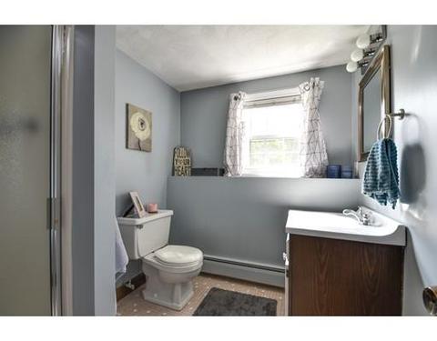 2 Brookfield Rd, Milford, MA 01757 photo 17