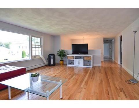 2 Brookfield Rd, Milford, MA 01757 photo 3