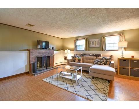 2 Brookfield Rd, Milford, MA 01757 photo 13