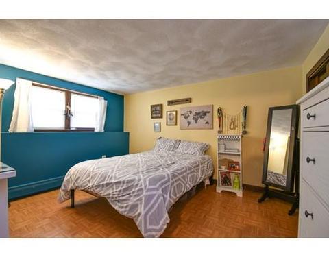 2 Brookfield Rd, Milford, MA 01757 photo 15