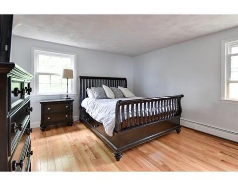 2 Brookfield Rd, Milford, MA 01757 photo 11