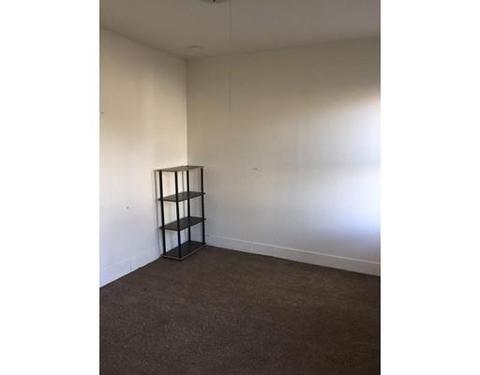 176 E Main St, Orange, MA 01364 photo 7