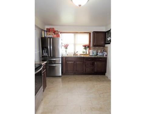 43 Pendexter Ave, Chicopee, MA 01013 photo 6