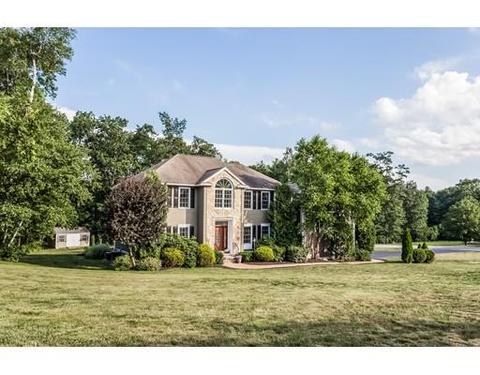 1 Lancelot Rd, Windham, NH 03087 photo 1