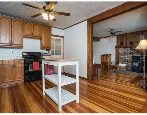 85 Briggs St, Easthampton, MA 01027 photo 11