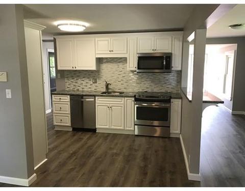 46 Nelson St, Webster, MA 01570 photo 4