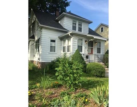 211 Fairview Ave, Chicopee, MA 01013 photo 27
