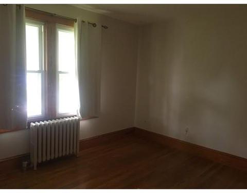 211 Fairview Ave, Chicopee, MA 01013 photo 17