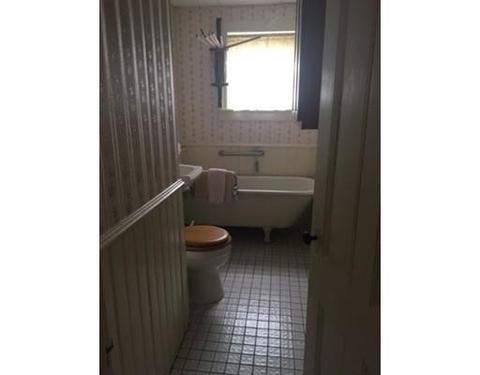 269 Baird St, Fall River, MA 02721 photo 8
