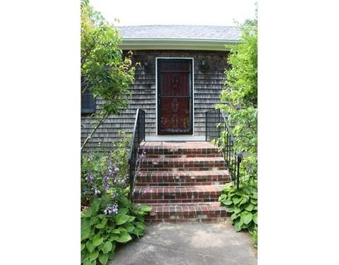 28 Westerly Dr, Bourne, MA 02532 photo 2