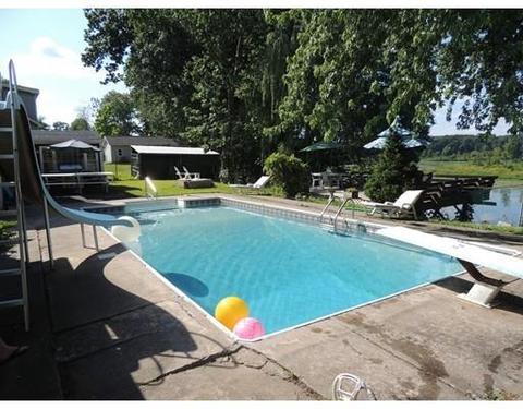 521 E Main St, Chicopee, MA 01020 photo 19