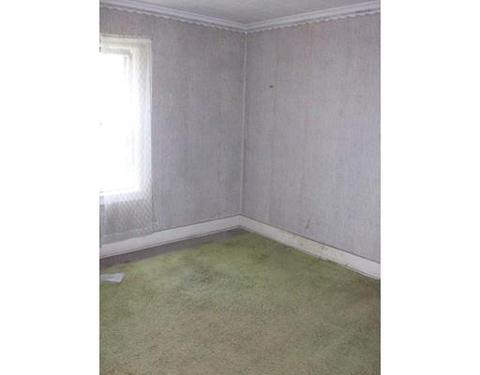 4 Clark St, Webster, MA 01570 photo 9