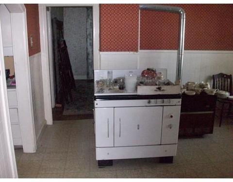 4 Clark St, Webster, MA 01570 photo 10