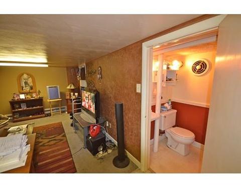 71 Providence St, Chicopee, MA 01020 photo 15
