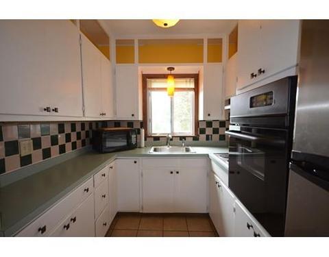 71 Providence St, Chicopee, MA 01020 photo 8
