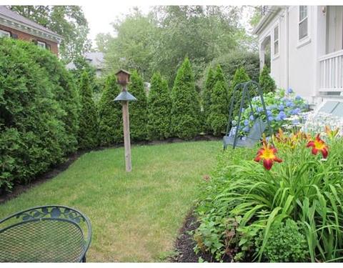 2 Otsego Rd, Worcester, MA 01609 photo 9