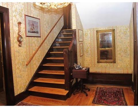 2 Otsego Rd, Worcester, MA 01609 photo 11