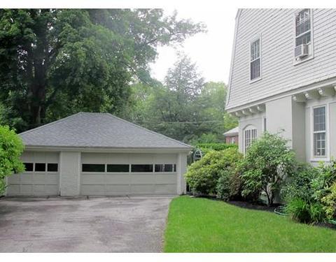 2 Otsego Rd, Worcester, MA 01609 photo 2