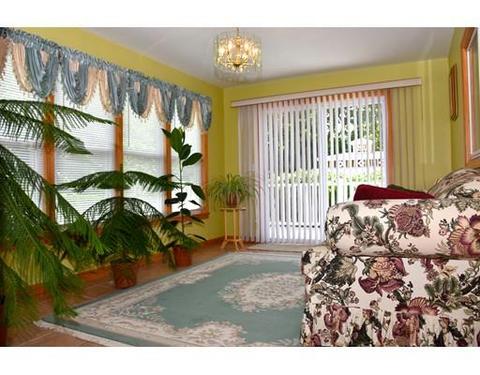1204 School St, Webster, MA 01570 photo 5