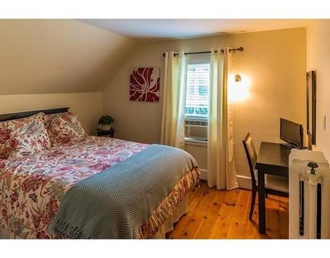 20 Summer St, Marblehead, MA 01945 photo 14