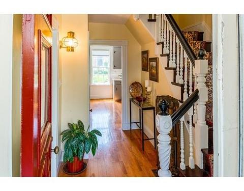 20 Summer St, Marblehead, MA 01945 photo 3