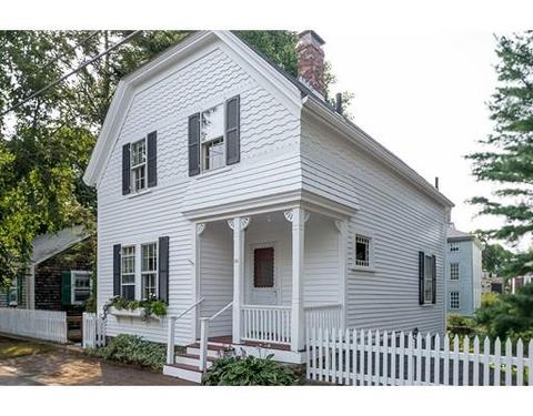 20 Summer St, Marblehead, MA 01945 photo 26